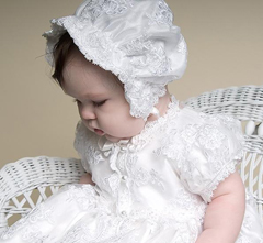 grace christening dress-hat.JPG