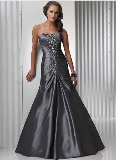 7elegant a-line Brush Train strapless Wedding Dresses Beading Satin for Bride ms846.jpg