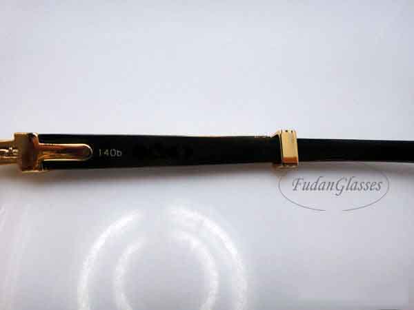 CT1937716 C1 Gold Black horn-5.jpg