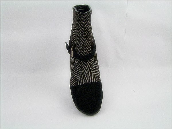Cow Leather Grid and Black Thin and High Heels Ankle Boots