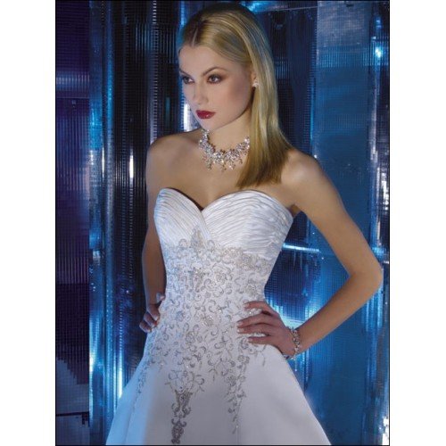 Embroidery Sleeveless Beaded Dresses