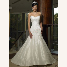 Strapless Floor Length A Line Chapel Train Square Neck Taffeta Wedding Dress