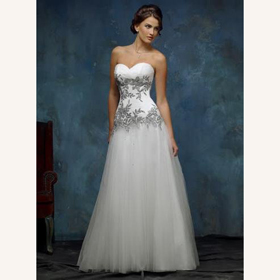 Chiffon Strapless Sleeveless Halter Embroidery Court Train Wedding Dresses