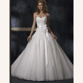 Organza Sexy Halter Strapless Lace-up Embroidery Ribbons Court Train Wedding Dresses