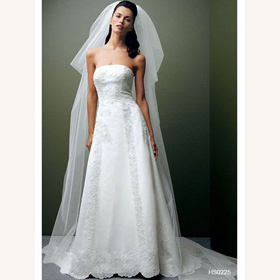 Floor-length Strapless Embroidery Princess Wedding Dress