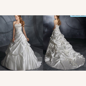 A-Line Sleeveless Floor-Length Embroidered Beach Wedding Dresses
