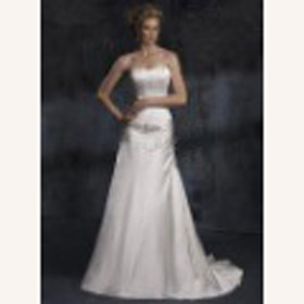 Halter Chapel Train Floor-length Empire Wedding Dresses