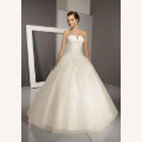 Strapless White Sleeveless V-neck Embroidery Empire Wedding Dresses