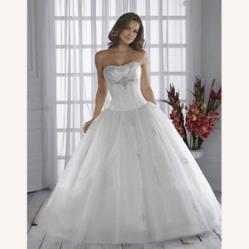 Strapless Beaded Court Train Chiffon Floor-length Luxury Wedding Dresses