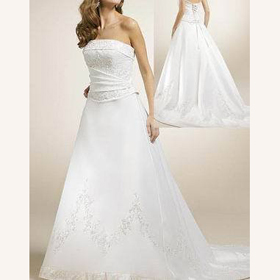 Custom-made Elegant Embroidered Halter Maternity Wedding Dresses