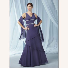 Chiffon V-neck Embroidered Sleeveless Strapless Wedding Dresses