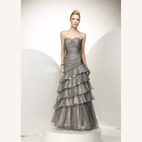 Sweetheart Neckline Sequins Sleeveless Strapless Wedding Dresses