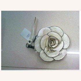 Leather Rose Purse With Handle & Keychain