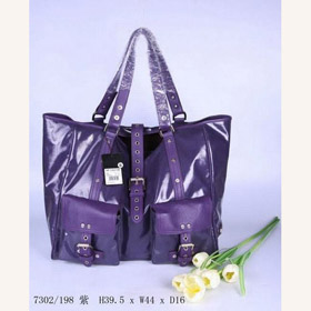 Classic Iconic Tote Patent Leather Purple Bag