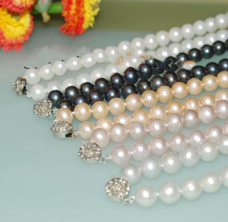Freshwater-cultured Silver Plated Pearl Necklace