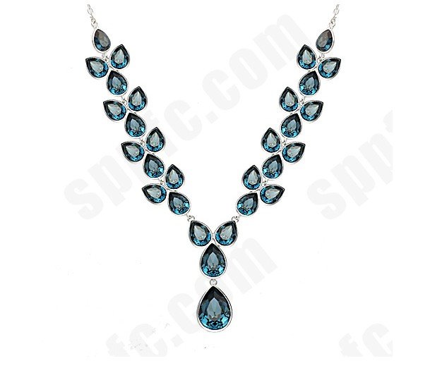Nature Crystale Blue Jewelry Elegent Necklaces