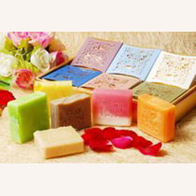 Handmade Fragrant Vegetable Oils Soap