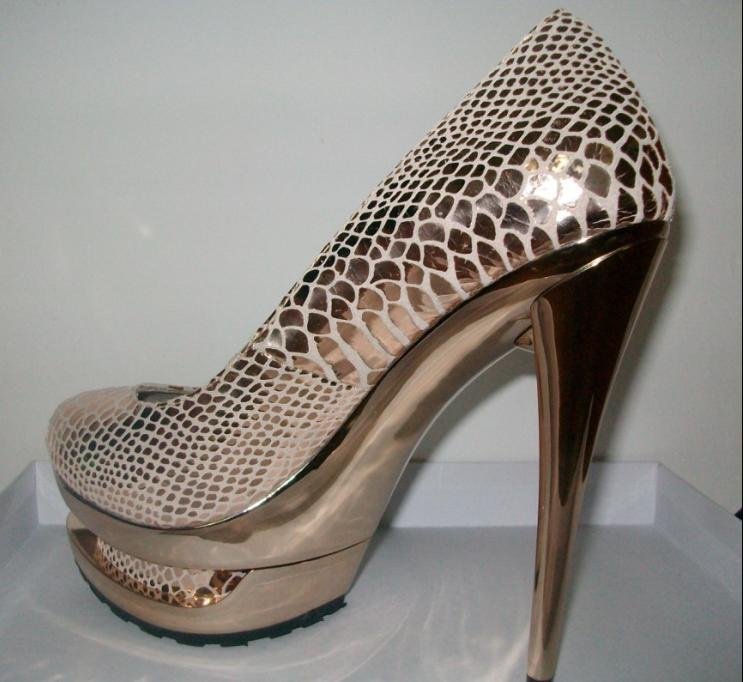Sexy High Heel Golden Snakeskin Color Double Waterproof Wedding Shoes