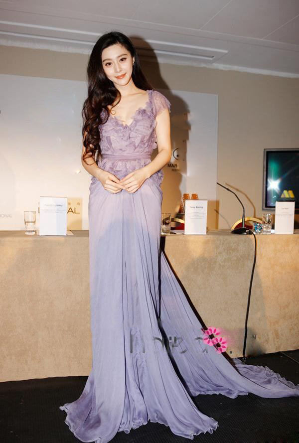 V-Neck Chiffon Floor Length Ruffles A Line Celebrity Dresses