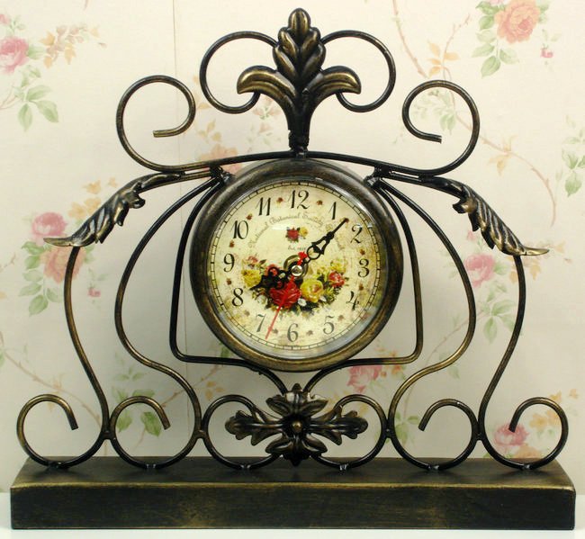 Metal & Plastic Vintage Copper Table Clocks