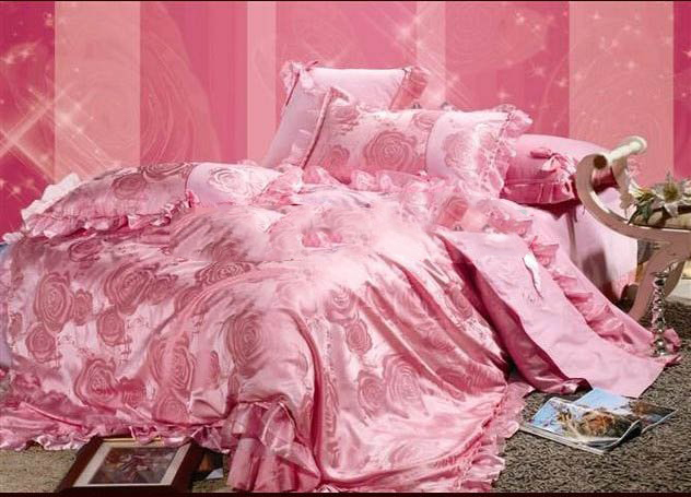 Jacquard 100% Silk Warming Color Luxurious Bedding Set
