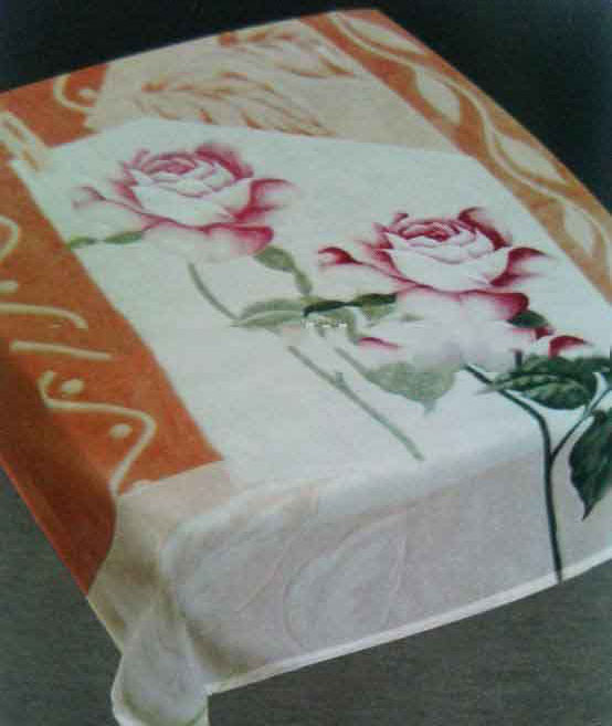 Yellow Throw Printed Sleeping Blanket With Flower