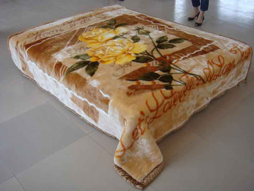 Jacquard Woven Super Comfortable Throw Sleeping Blanket